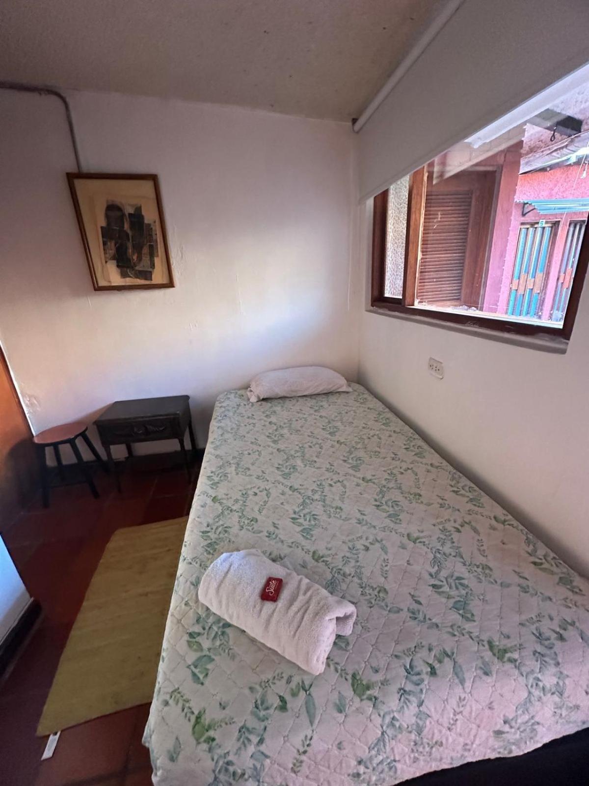 Acogedor Hostal Usaquen La Parada Del Tren Μπογκοτά Εξωτερικό φωτογραφία